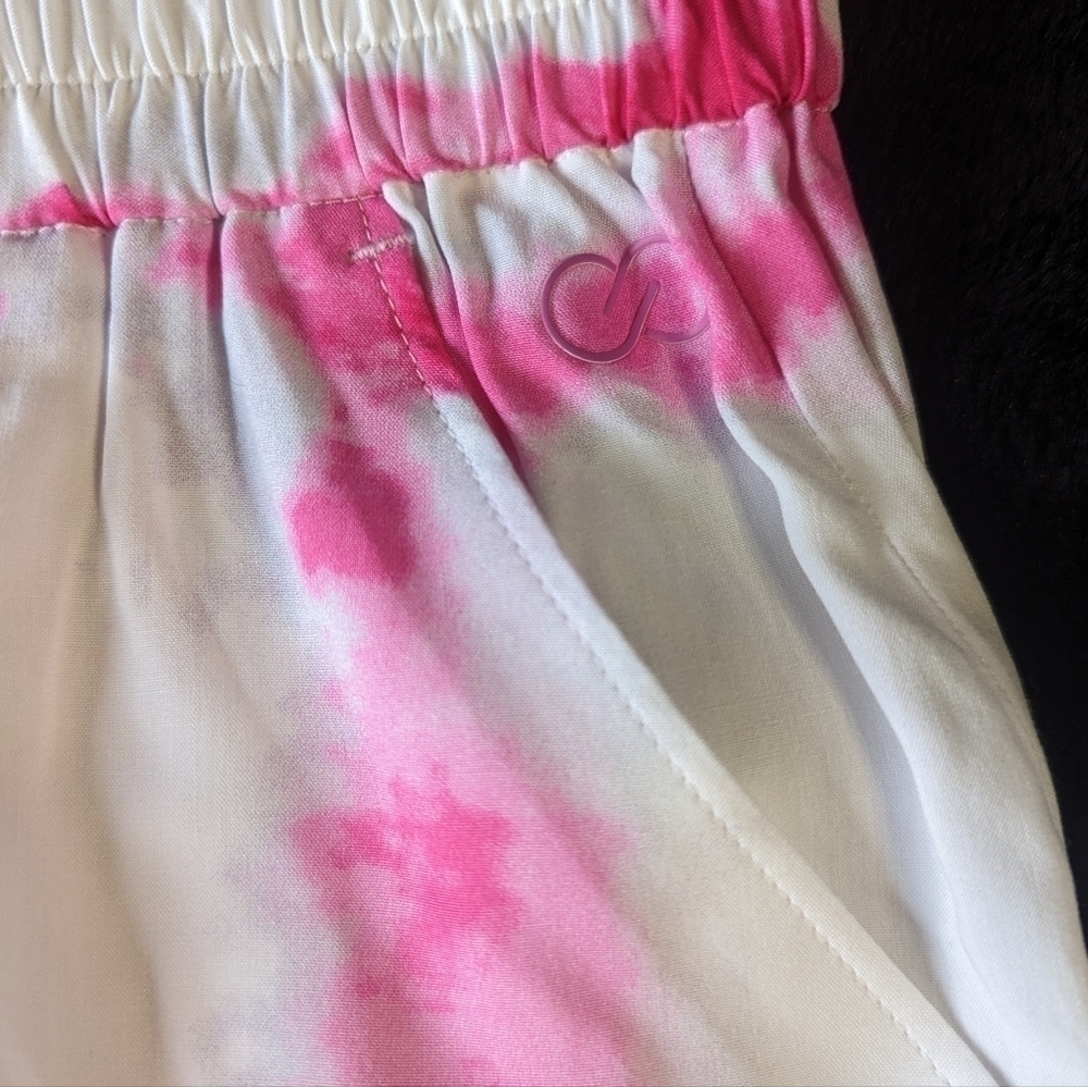 High Rise Cover Up Short Calia S - Picture 3 of 9